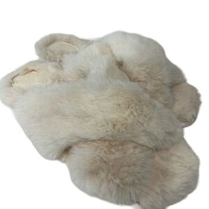 NEW Stars Above Slippers Faux Fur Super Comfortable Coquette Slippers Size 11/12